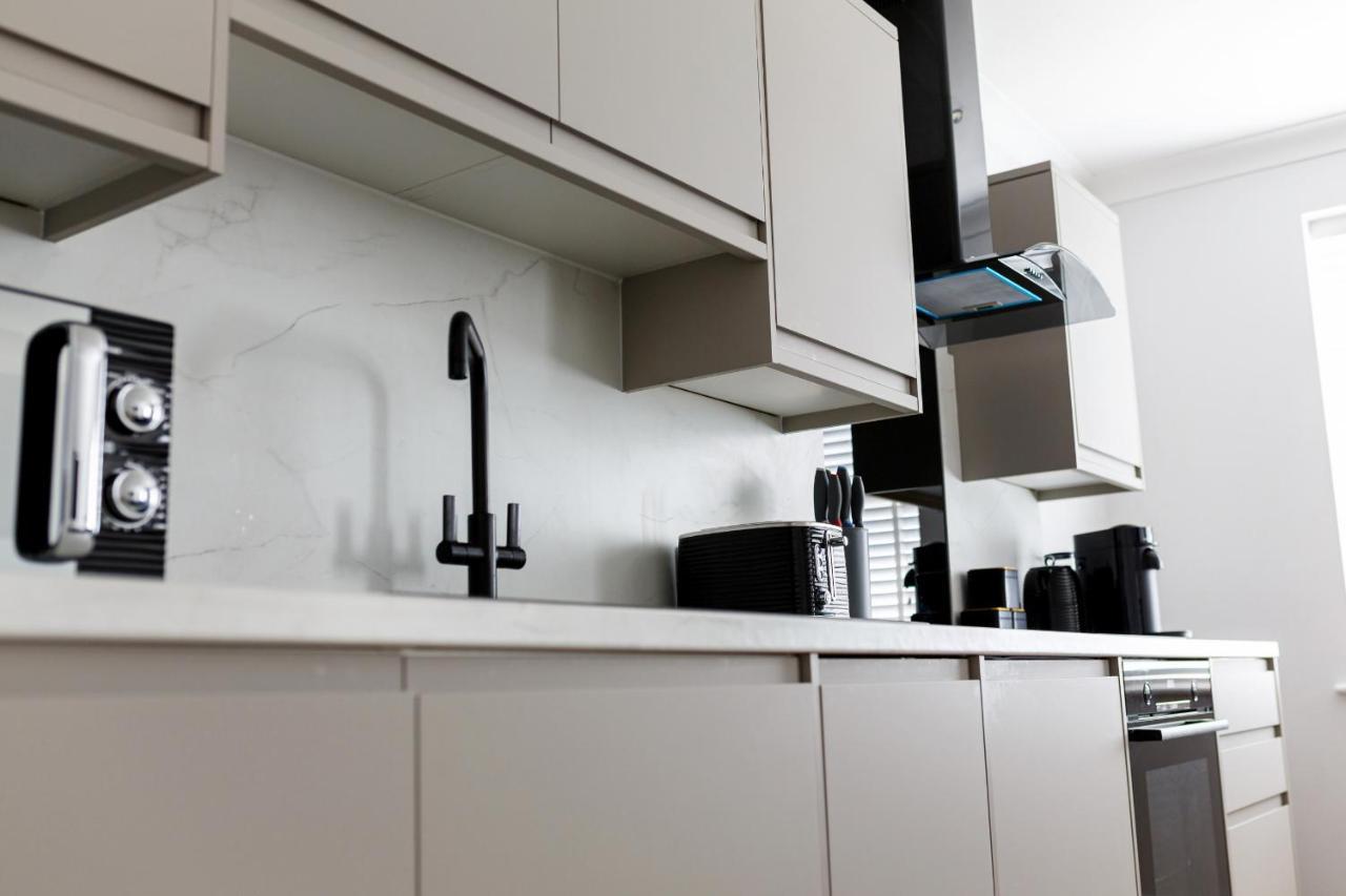 The Salisbury - Luxury Apartments By Stay In Scarborough Bagian luar foto