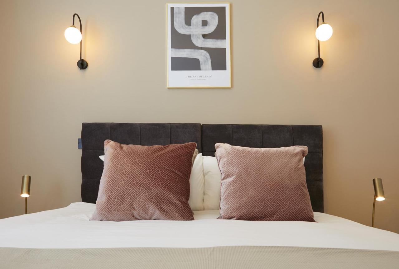 The Salisbury - Luxury Apartments By Stay In Scarborough Bagian luar foto